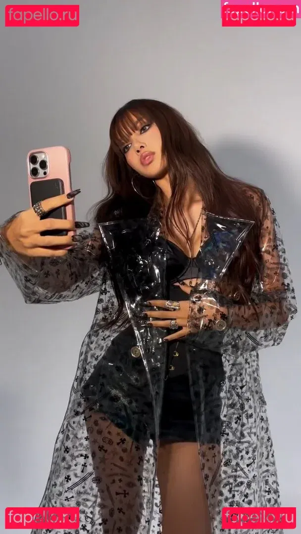 Lisa Blackpink Onlyfans Photo Gallery 