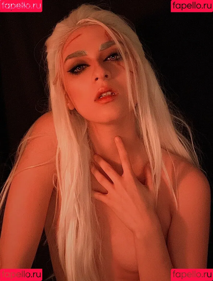 Vain Virgo Onlyfans Photo Gallery 