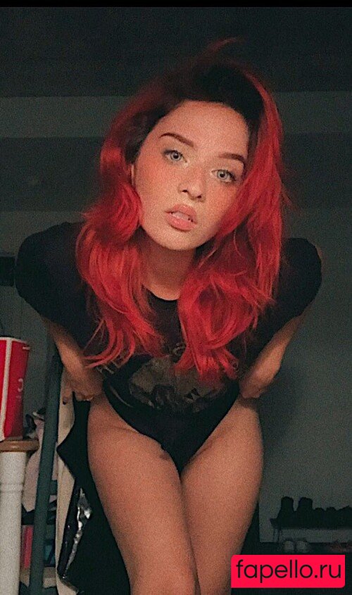 Vain Virgo Nude Onlyfans Photo 28