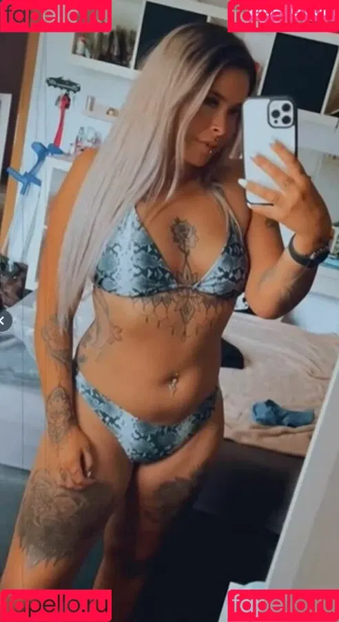 Mandygriffen Onlyfans Photo Gallery 