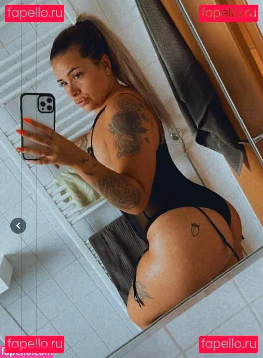 Mandygriffen Onlyfans Photo Gallery 