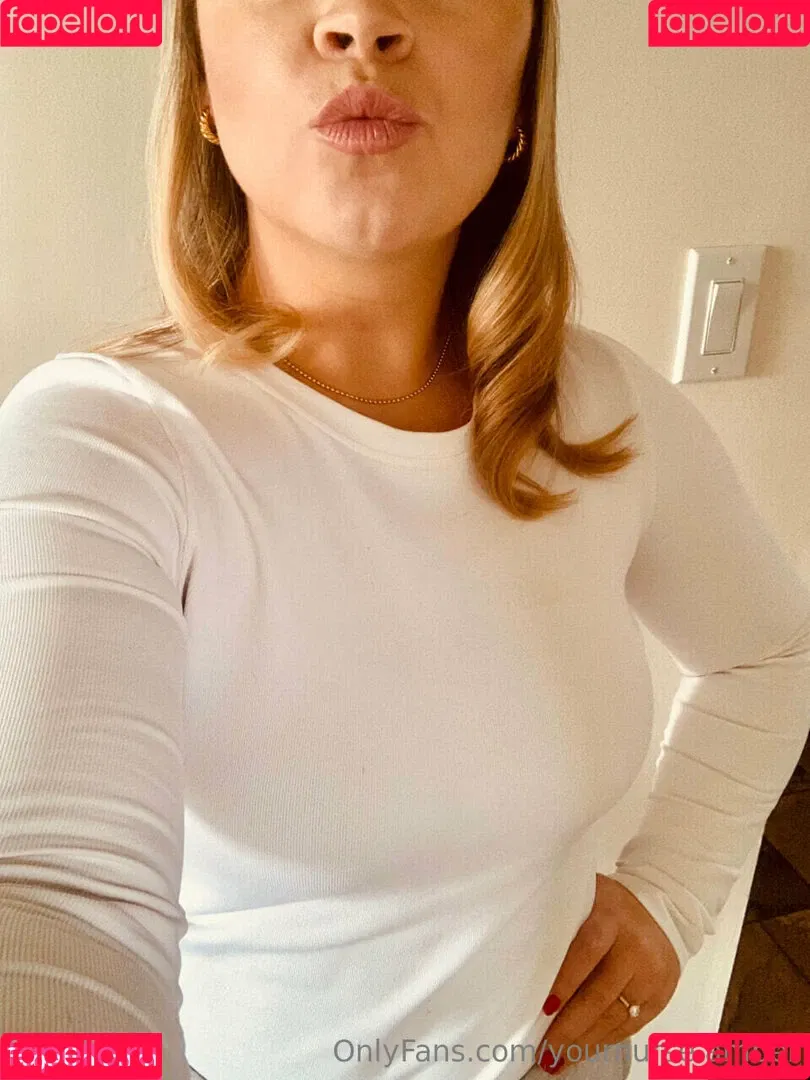 yournurse.amber Onlyfans Photo Gallery 