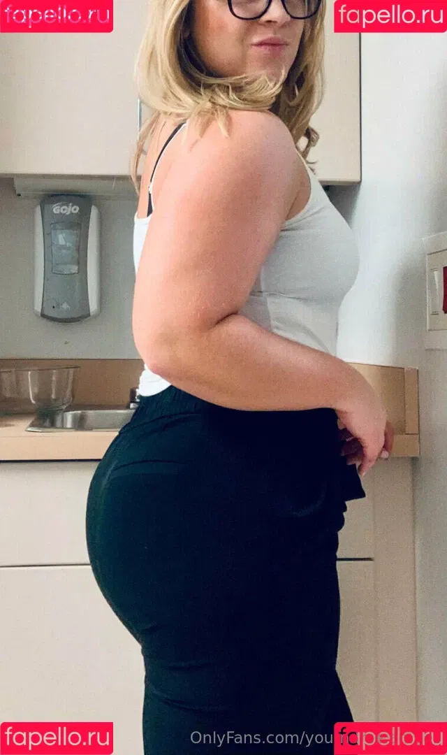 yournurse.amber Onlyfans Photo Gallery 