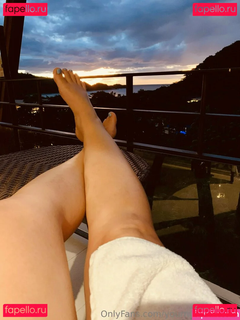 yournurse.amber Onlyfans Photo Gallery 