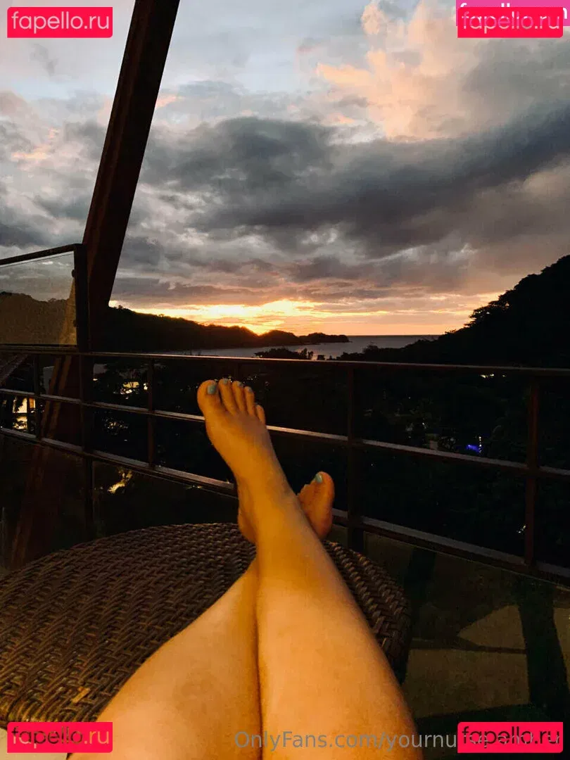 yournurse.amber Onlyfans Photo Gallery 