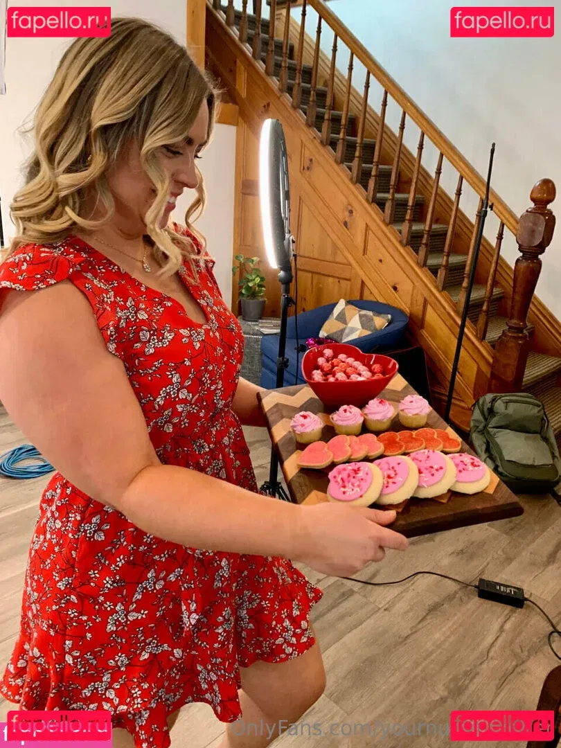 yournurse.amber Onlyfans Photo Gallery 