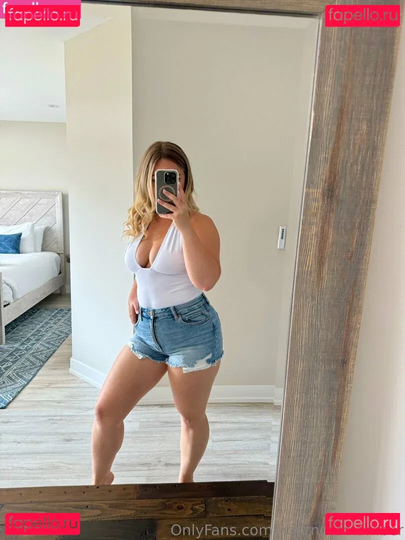 yournurse.amber Onlyfans Photo Gallery 