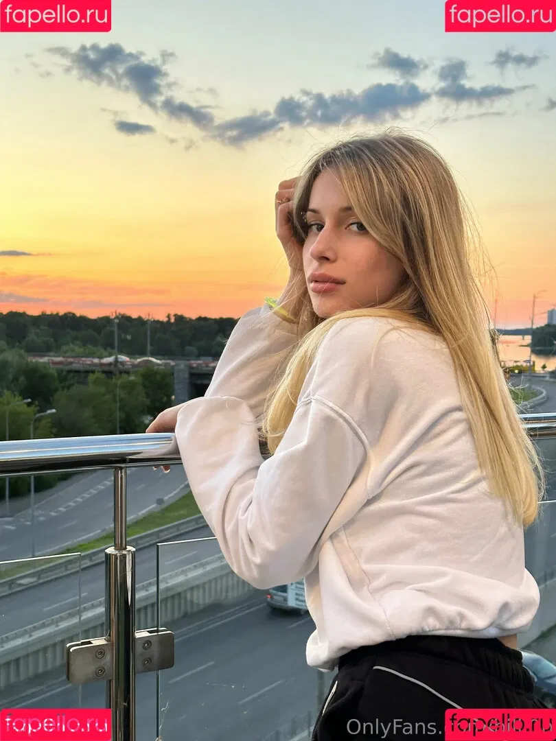 xolitoli Onlyfans Photo Gallery 