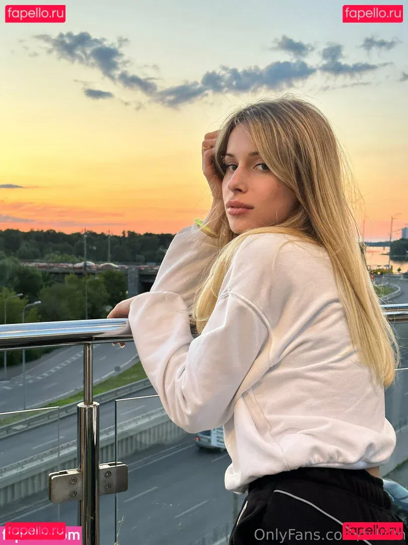 xolitoli Onlyfans Photo Gallery 