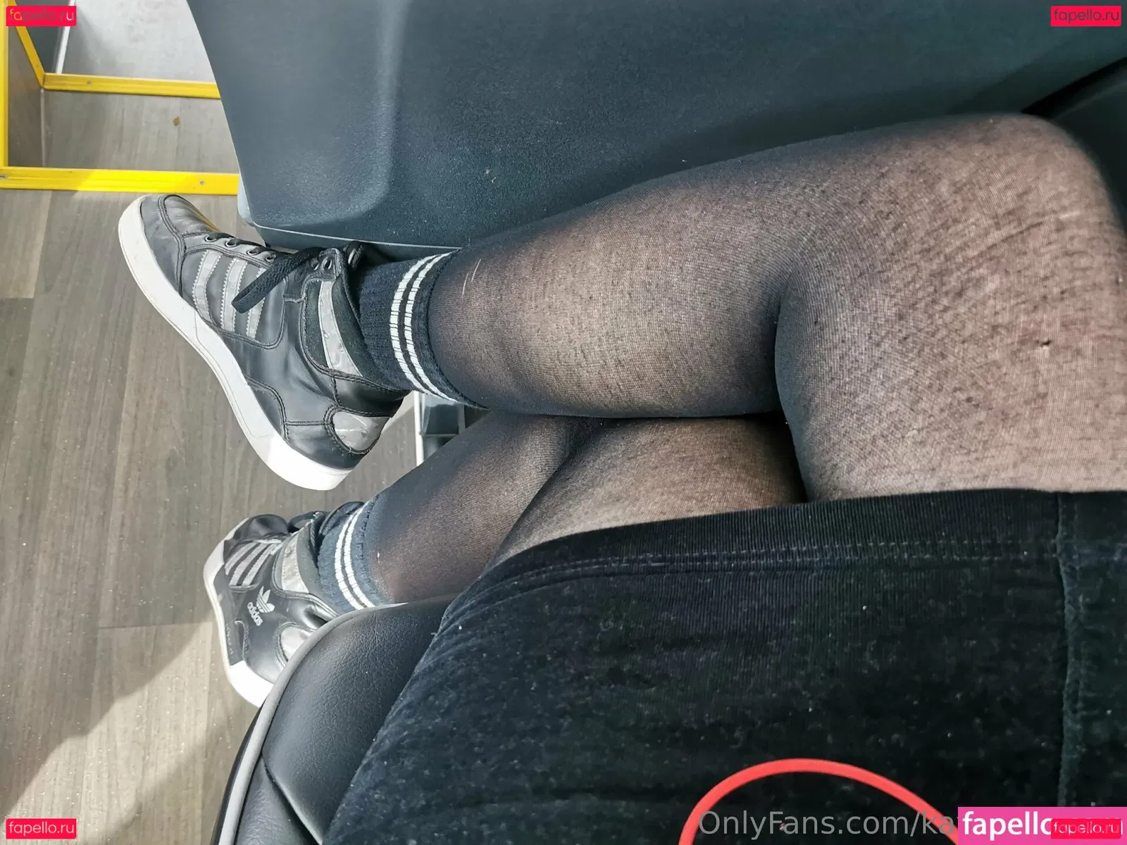 kaybeesfeets Onlyfans Photo Gallery 