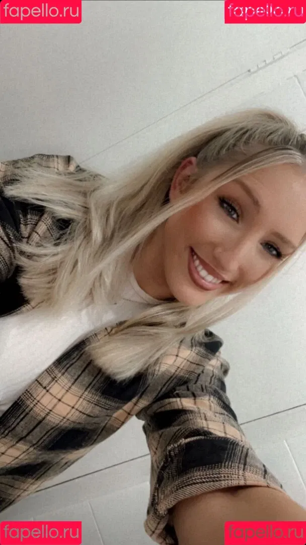 Caitlin Beevers Onlyfans Photo Gallery 
