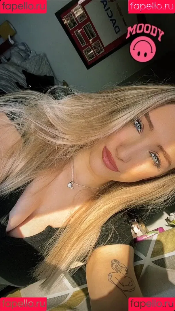 Caitlin Beevers Onlyfans Photo Gallery 
