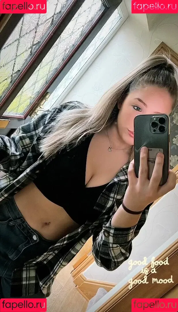 Caitlin Beevers Onlyfans Photo Gallery 