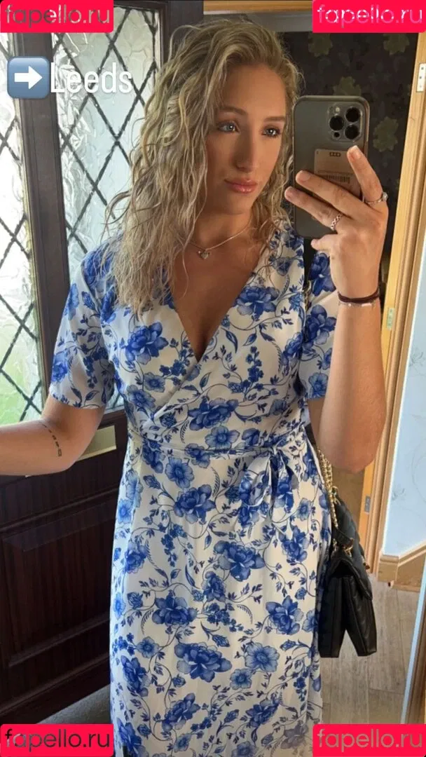 Caitlin Beevers Onlyfans Photo Gallery 