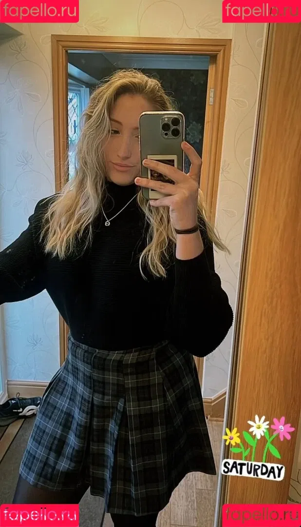 Caitlin Beevers Onlyfans Photo Gallery 