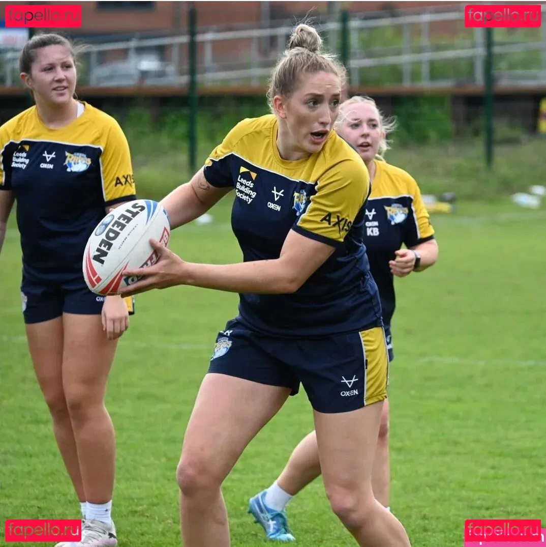 Caitlin Beevers Onlyfans Photo Gallery 