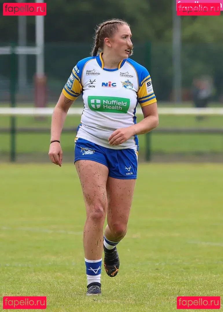 Caitlin Beevers Onlyfans Photo Gallery 