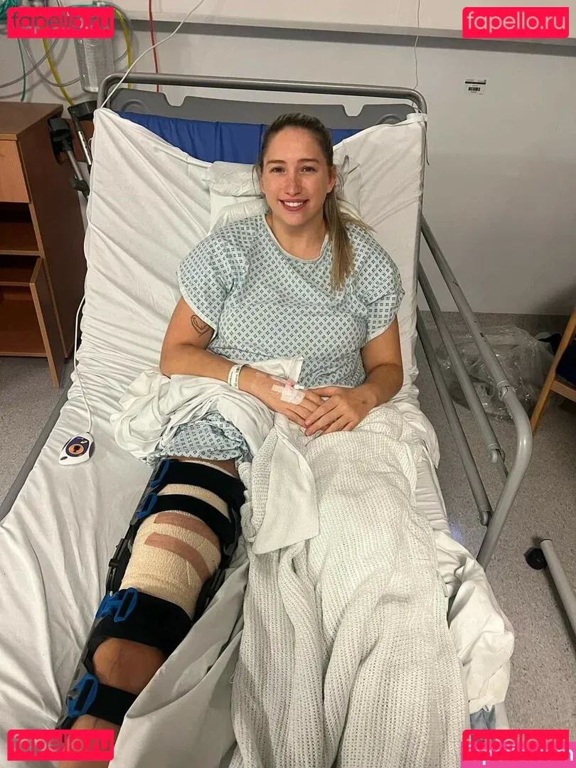 Caitlin Beevers Onlyfans Photo Gallery 