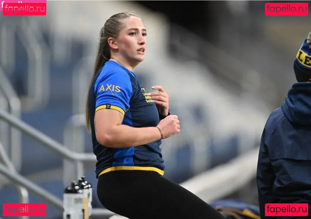 Caitlin Beevers Onlyfans Photo Gallery 