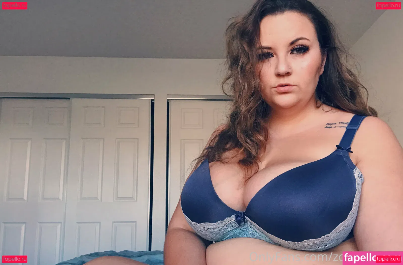 zoeykatexo2 Onlyfans Photo Gallery 