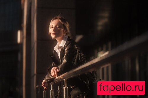 Anna Bader Onlyfans Photo Gallery 