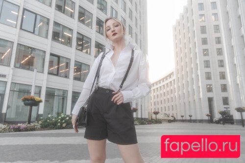 Anna Bader Onlyfans Photo Gallery 