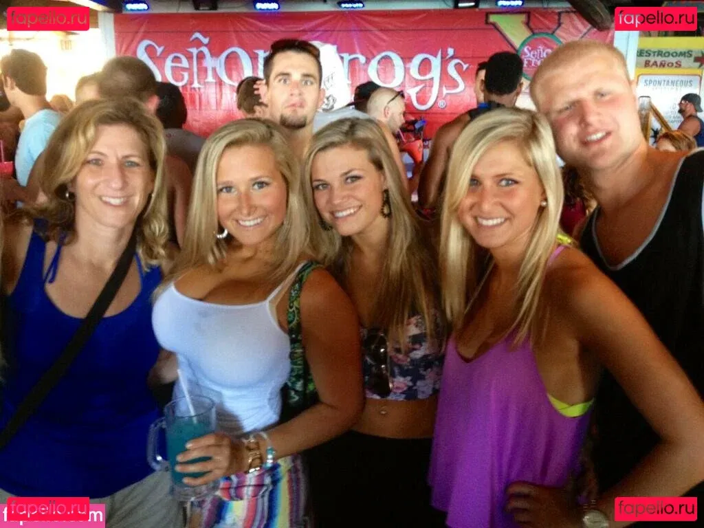 Kodee Marie M Onlyfans Photo Gallery 