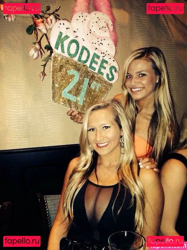 Kodee Marie M Onlyfans Photo Gallery 