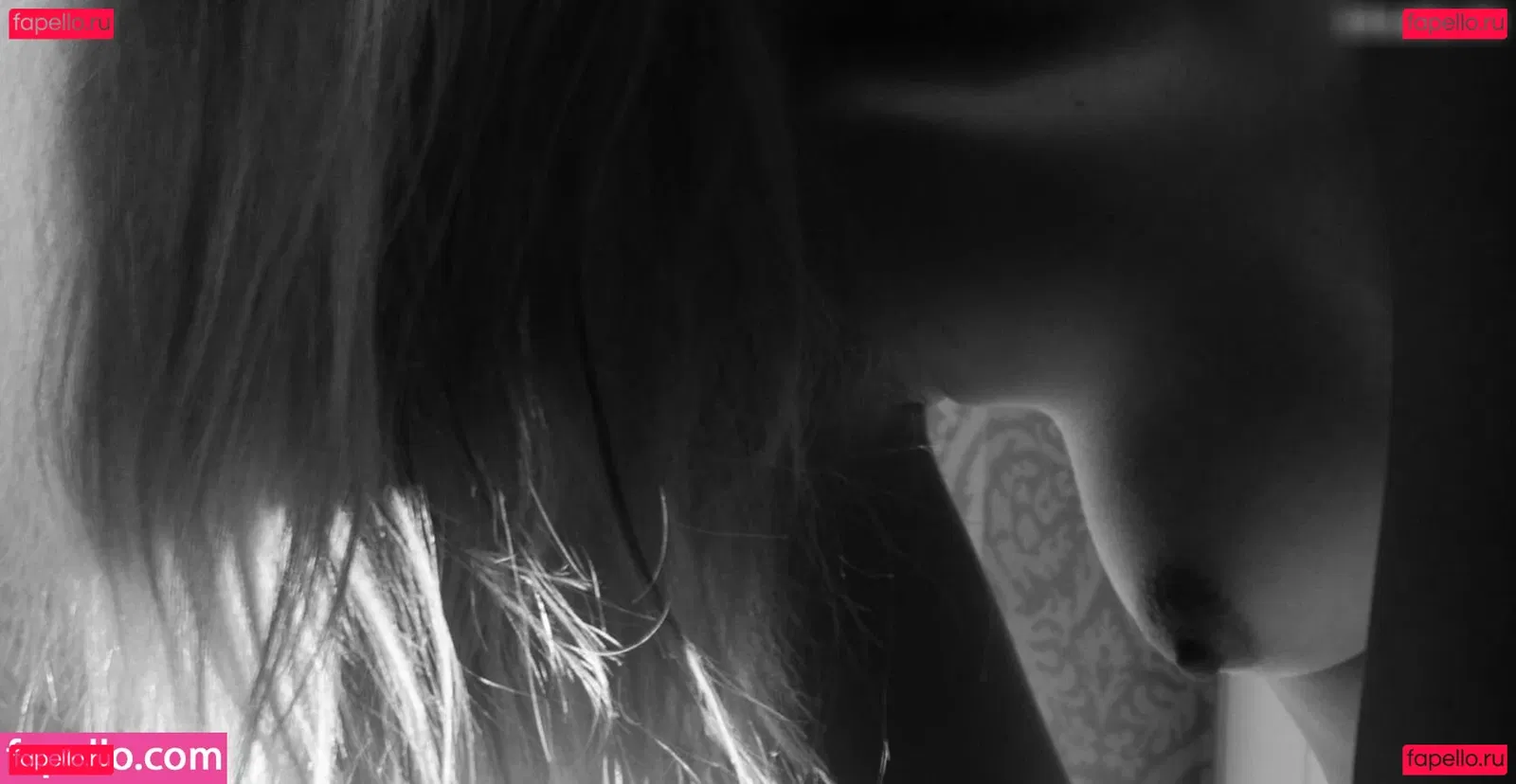 Emi Im Wunderland Onlyfans Photo Gallery 