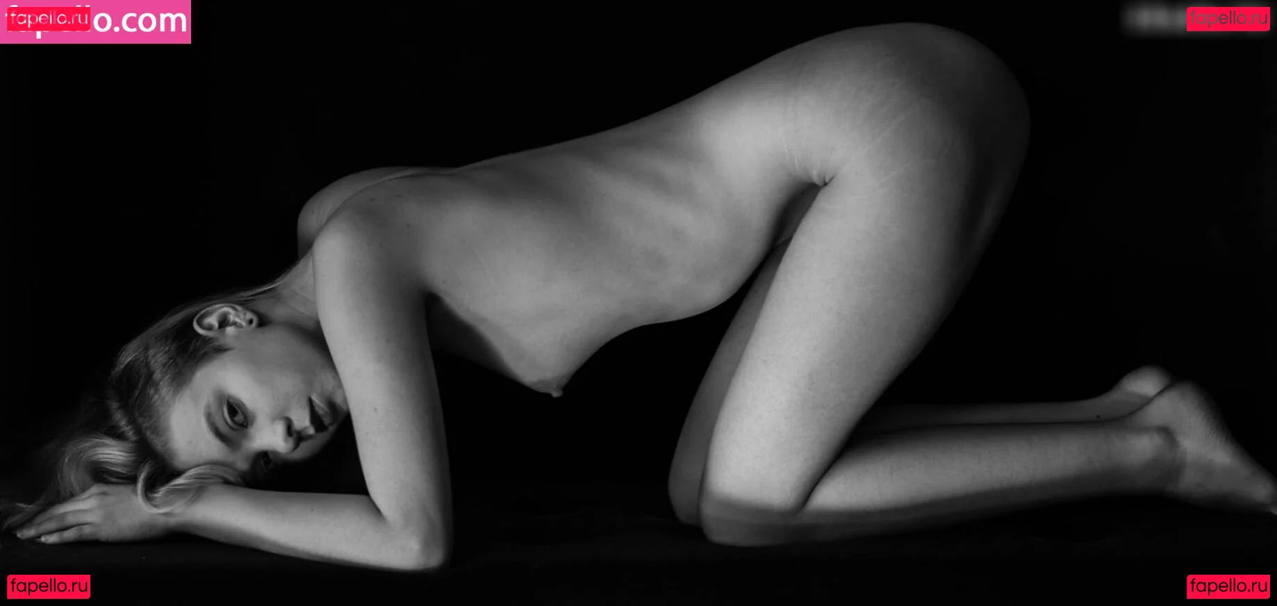 Emi Im Wunderland Onlyfans Photo Gallery 