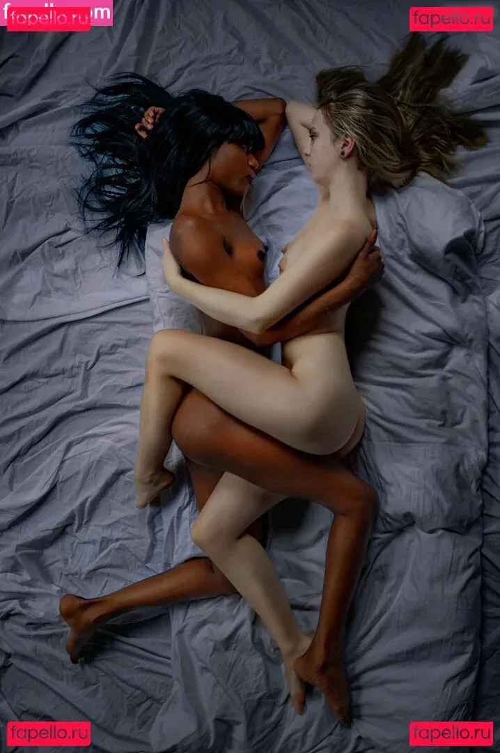 Emi Im Wunderland Onlyfans Photo Gallery 