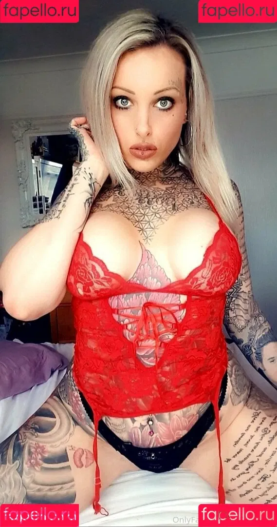 nevaeheaven Onlyfans Photo Gallery 