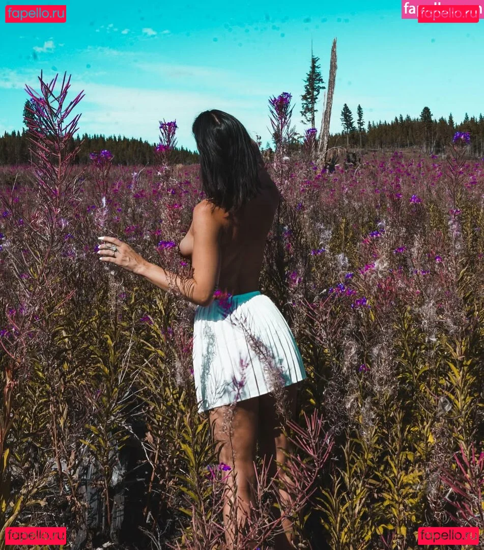 Venus Valencia Onlyfans Photo Gallery 