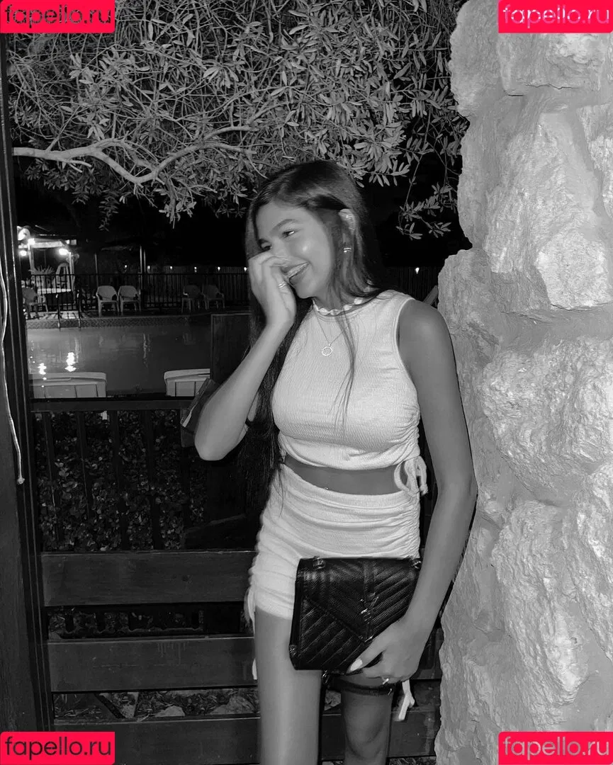 Lian Harush Onlyfans Photo Gallery 