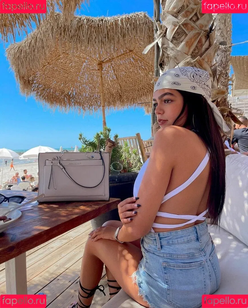 Lian Harush Onlyfans Photo Gallery 