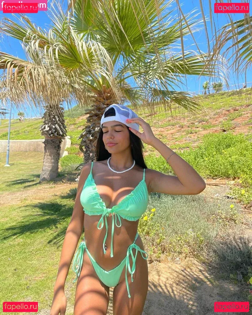 Lian Harush Onlyfans Photo Gallery 