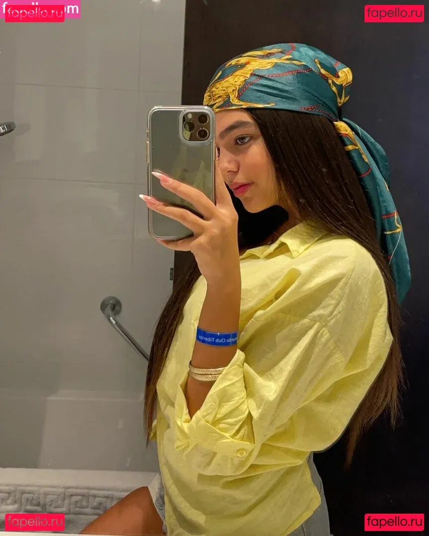 Lian Harush Onlyfans Photo Gallery 