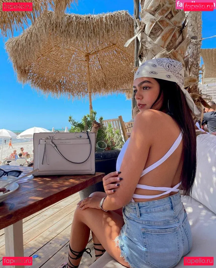 Lian Harush Onlyfans Photo Gallery 