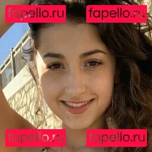 Izze King Onlyfans Photo Gallery 