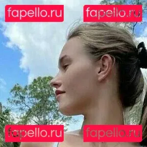 Laura Mueller Onlyfans Photo Gallery 