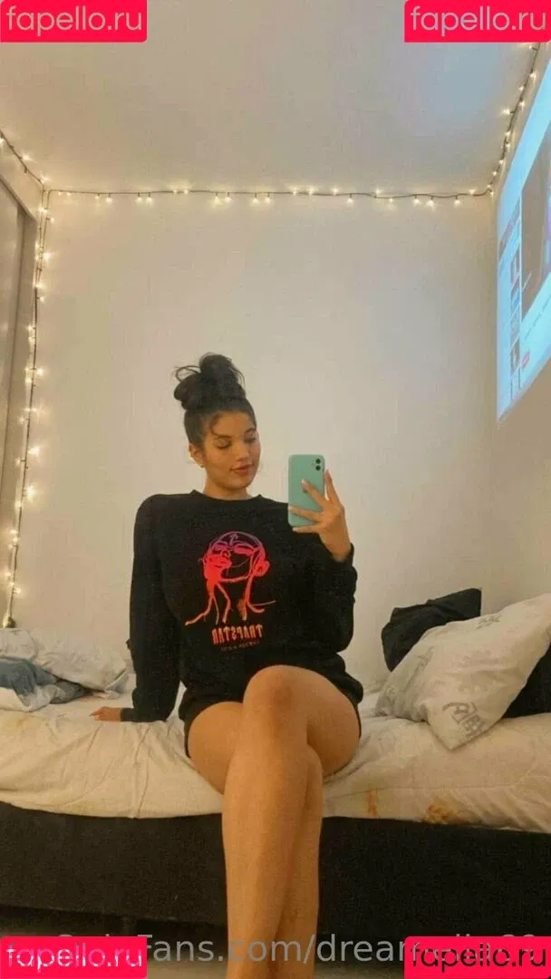 dreamella69 Onlyfans Photo Gallery 