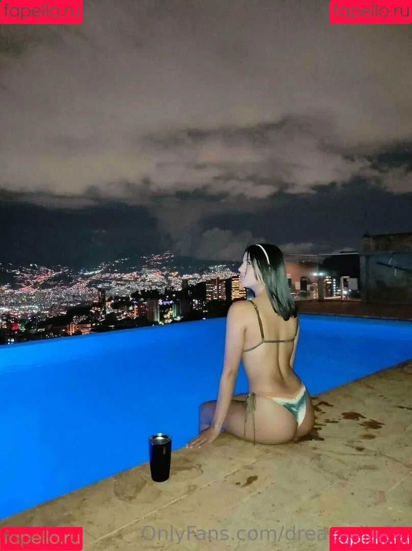 dreamella69 Onlyfans Photo Gallery 