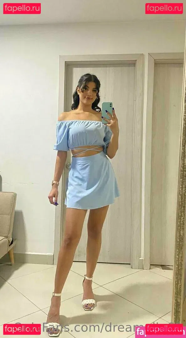 dreamella69 Onlyfans Photo Gallery 