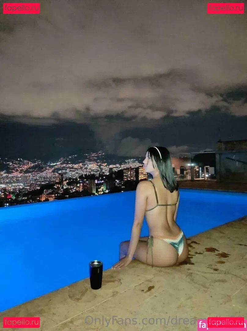 dreamella69 Onlyfans Photo Gallery 