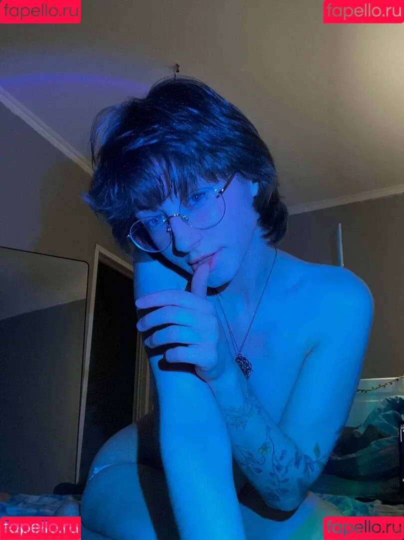 Savrasov Stas Onlyfans Photo Gallery 