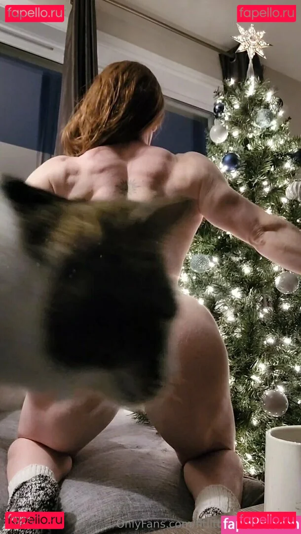 fitlittleredheadfree Onlyfans Photo Gallery 