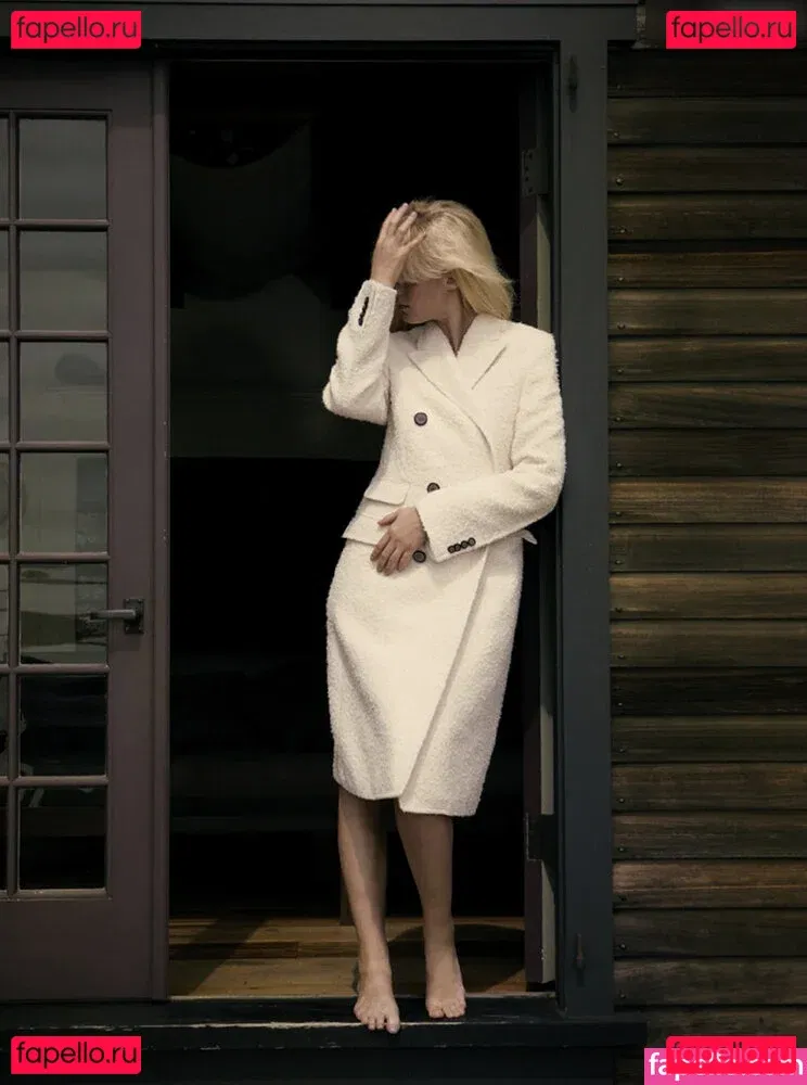 Erin Heatherton Onlyfans Photo Gallery 