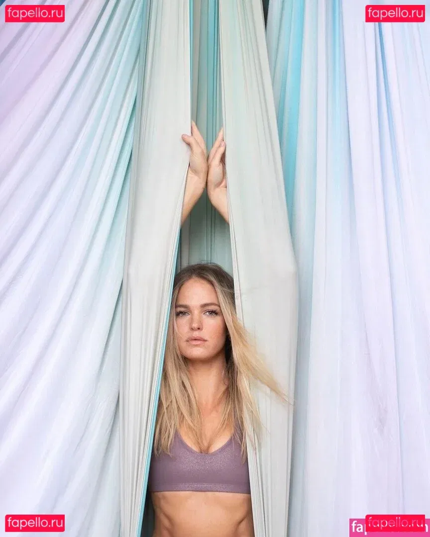 Erin Heatherton Onlyfans Photo Gallery 