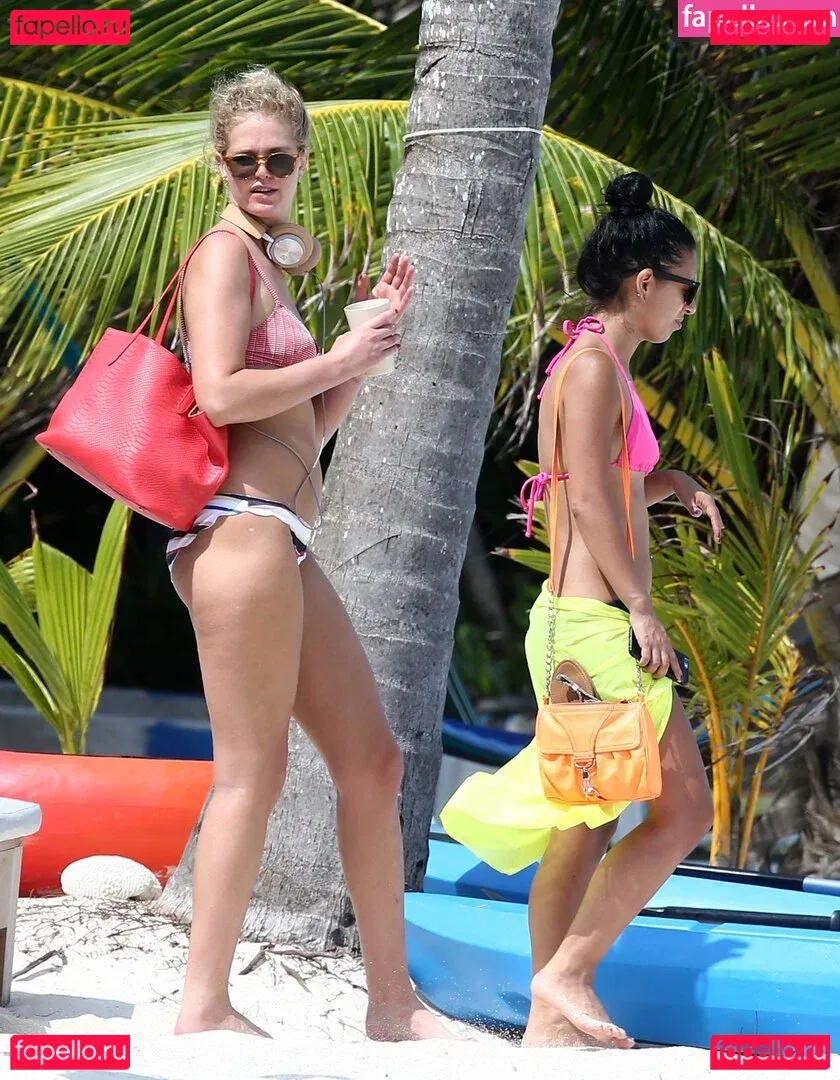 Erin Heatherton Onlyfans Photo Gallery 