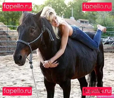 Erin Heatherton Onlyfans Photo Gallery 